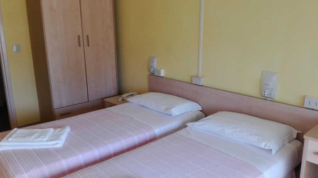 Hotel Ninfea Τσέρβια Εξωτερικό φωτογραφία