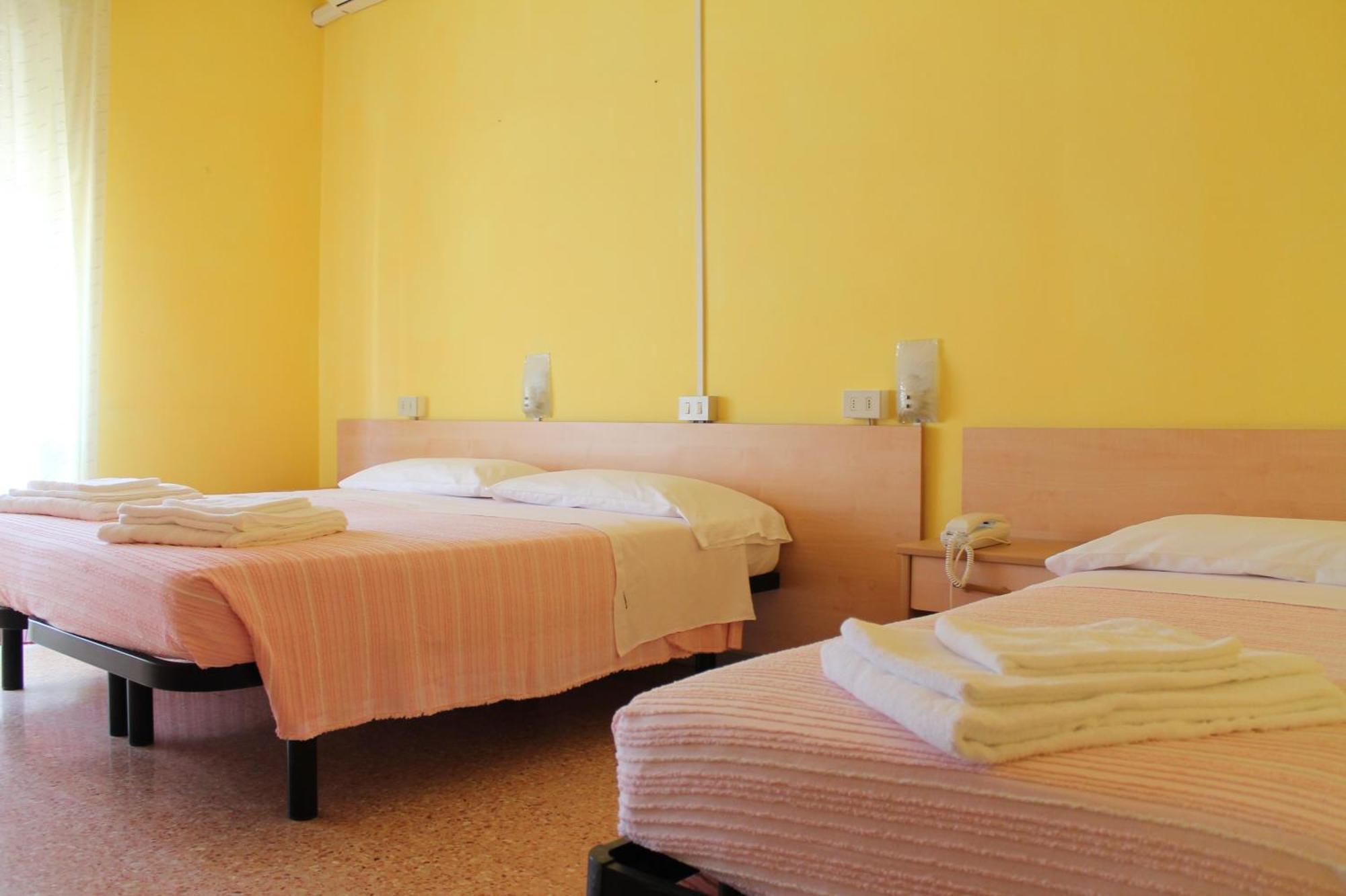 Hotel Ninfea Τσέρβια Εξωτερικό φωτογραφία