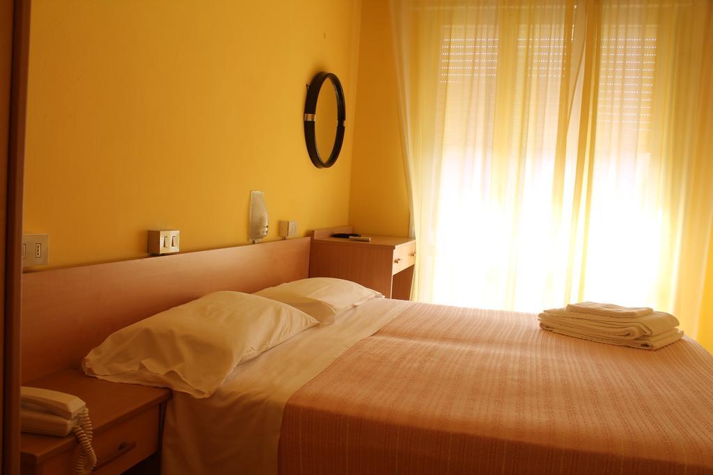Hotel Ninfea Τσέρβια Εξωτερικό φωτογραφία