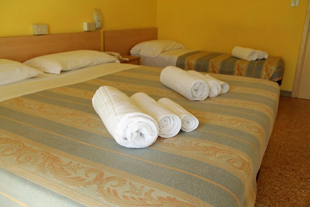 Hotel Ninfea Τσέρβια Εξωτερικό φωτογραφία