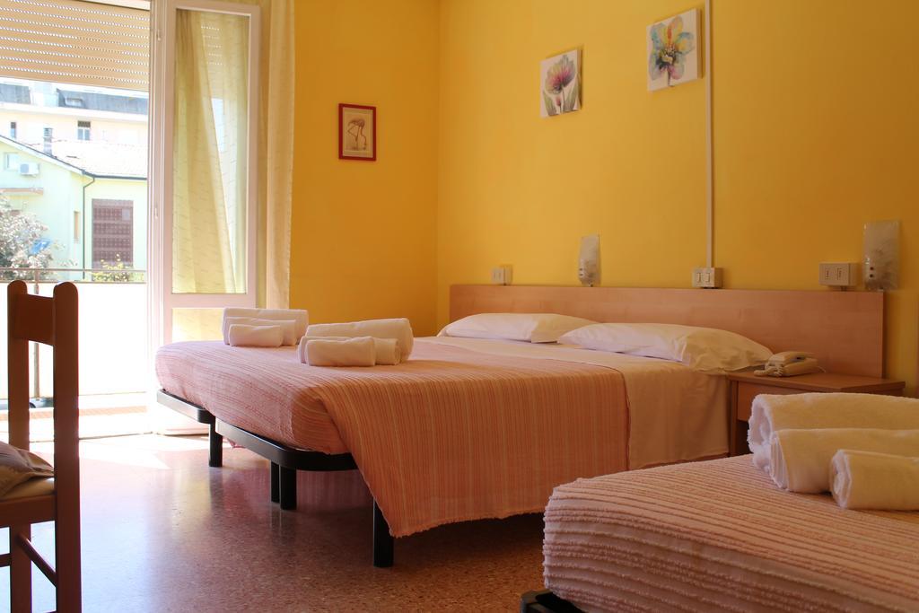 Hotel Ninfea Τσέρβια Εξωτερικό φωτογραφία