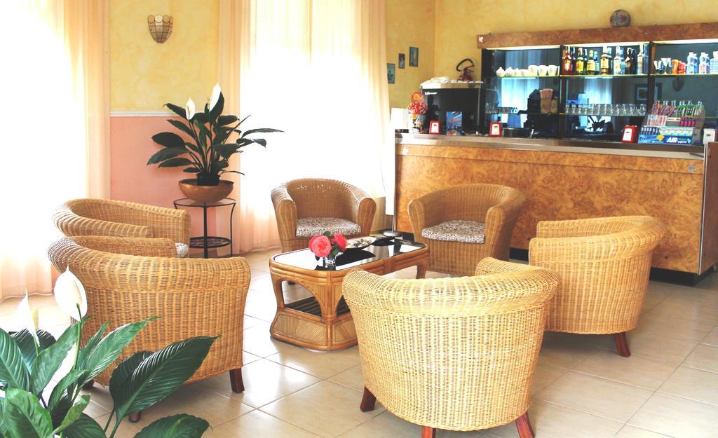 Hotel Ninfea Τσέρβια Εξωτερικό φωτογραφία